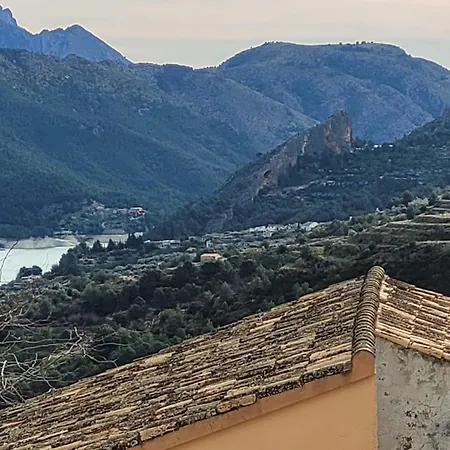 La Maestra Caserío Abdet